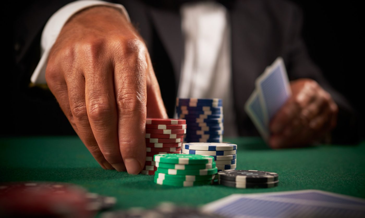 value-buyer-poker-player.jpg